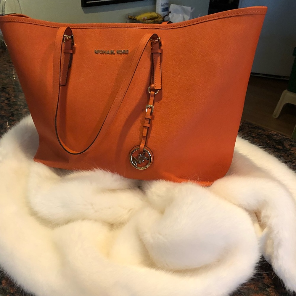 NEW PRICE! Michael Kors Giant Tote Bag.